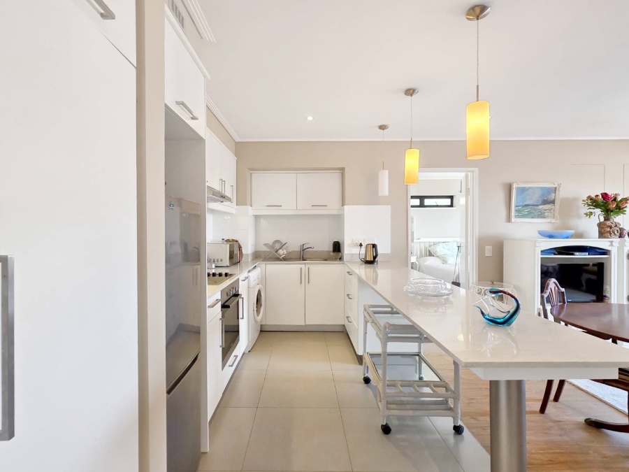 2 Bedroom Property for Sale in Vredehoek Western Cape